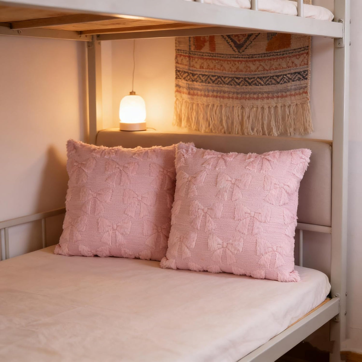 2pcs Light Pink Bow Pillow Covers Room Decor Aesthetic Decorative Valentine Throw Pillow Soft Plush Faux Pillowcase for Room Decor Bedroom Couch 18x18 Inch(2, Pink, 17.7x17.7inches)