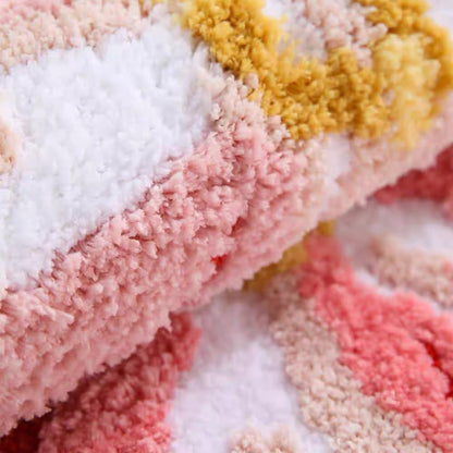Bath Mat, Bathroom Rug, Fluffy, Soft, Non-Slip, Durable, Absorbent, Machine Washable, Irregular Shaped for Kid's Bedroom, Living Room and Bedroom, 19.7"x31.5", Peach Blossom (Pink)
