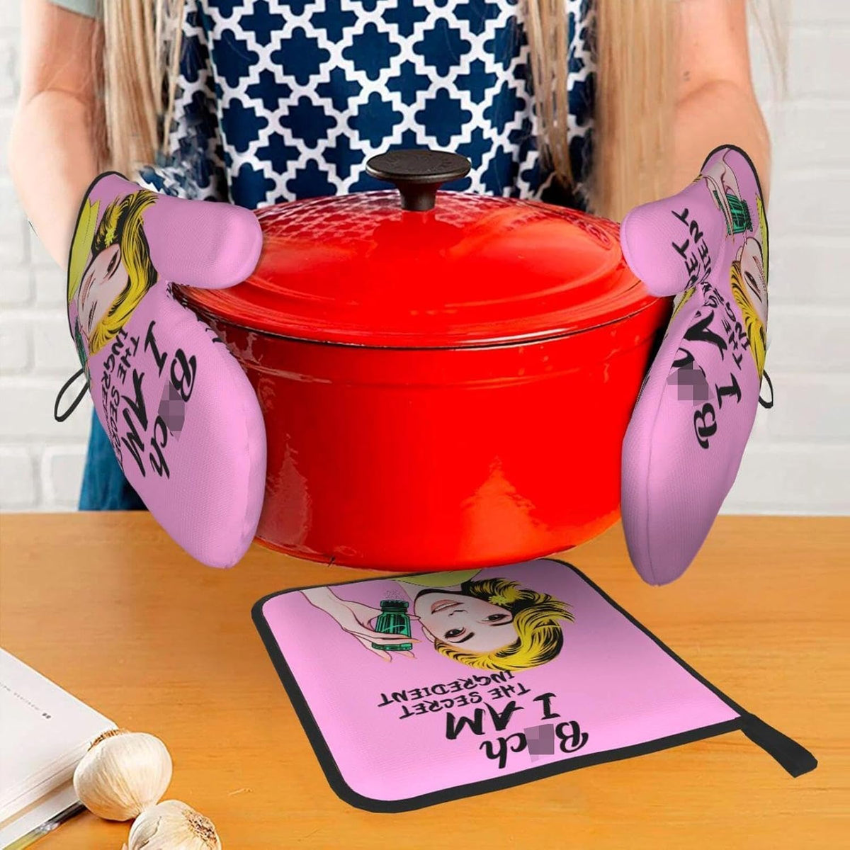 Cute Pink Oven Mitts and Pot Holders Set of 3, Heat Resistant Non-Slip Funny Hot Pad and Kitchen Gloves, Spring Funny Gifts for Cooking Lovers Women, Fun Kitchen Decor for Baking Cooking Grilling