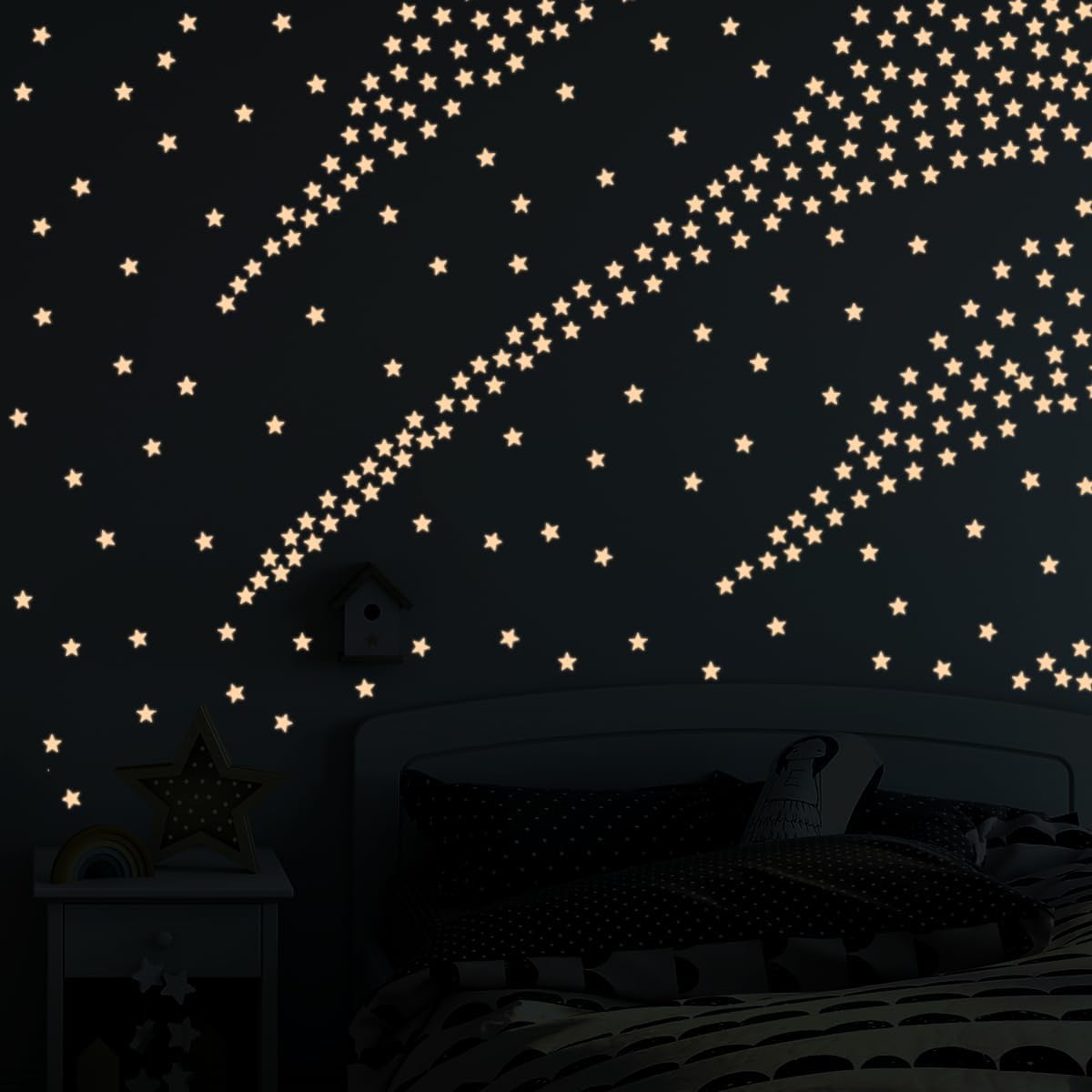 100pcs Glow in The Dark Luminous Stars Fluorescent Noctilucent Plastic Wall Stickers Murals Decals for Home Art Decor Nursery Ceiling Wall Decorate Kids Babys Bedroom Room Pink