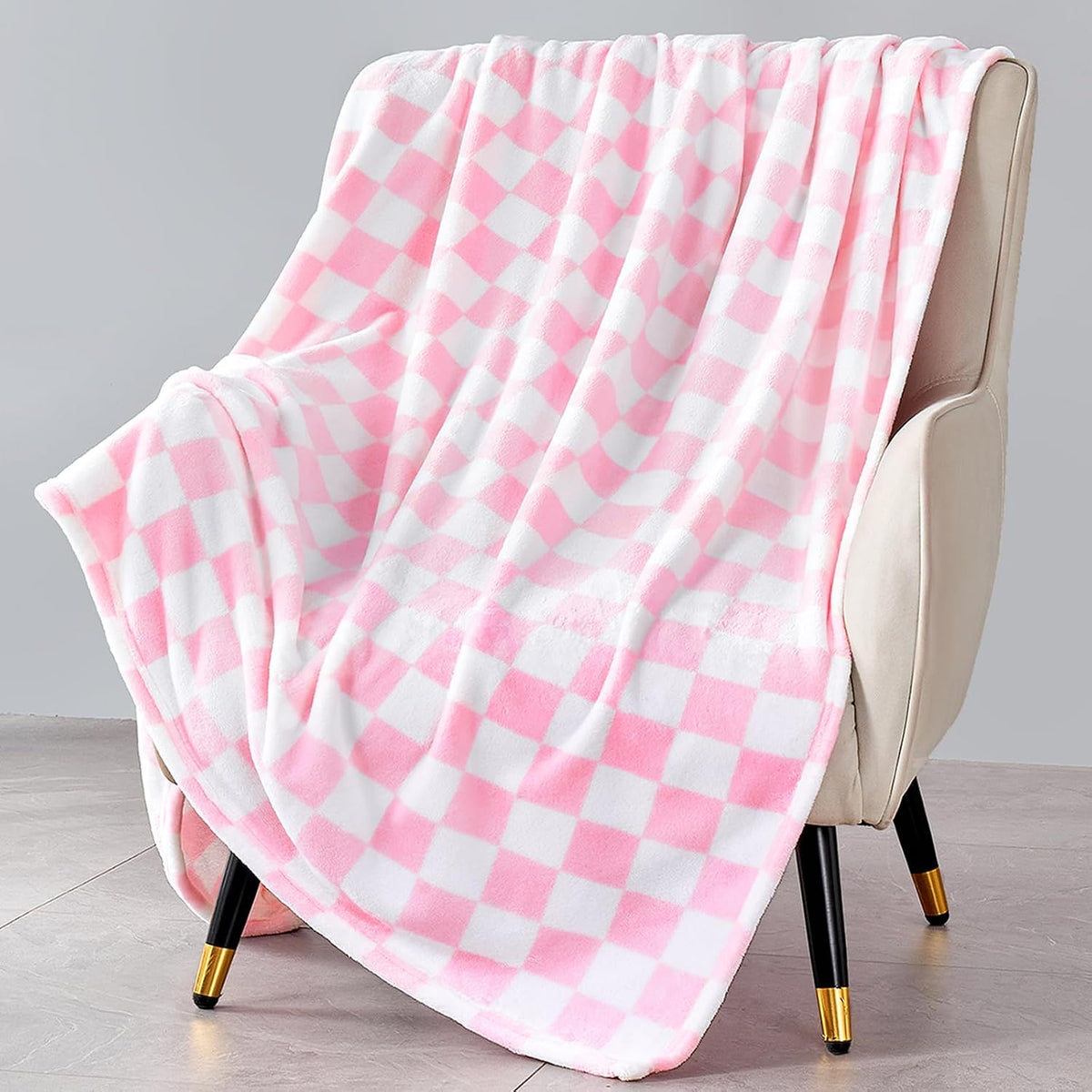 Pink Checkered Fleece Throw Blanket for Couch Warm Home Decor