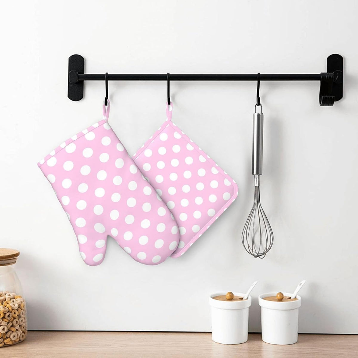 Light Pink Polka Dot Print B Oven Mitts and Pot Holders Sets - Heat Resistant Silicone Oven Mitts Pot Holders for Kitchen Cooking Baking, Non-Slip Ovens Gloves Hot Pads Potholders