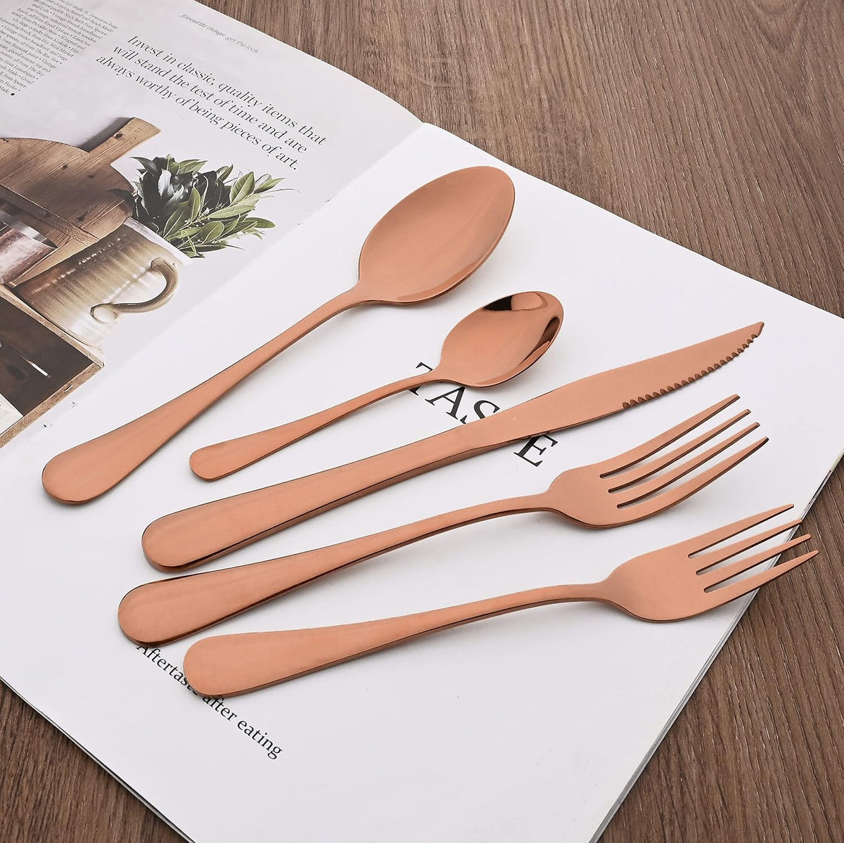Rose Gold Steak Knives Set of 10, Mirror Polished Stainless Steel Kitchen Cutlery Set, Dinner Knives Set for Steak Dessert, Straight Edge Serrated Knives Set, Dishwasher safe