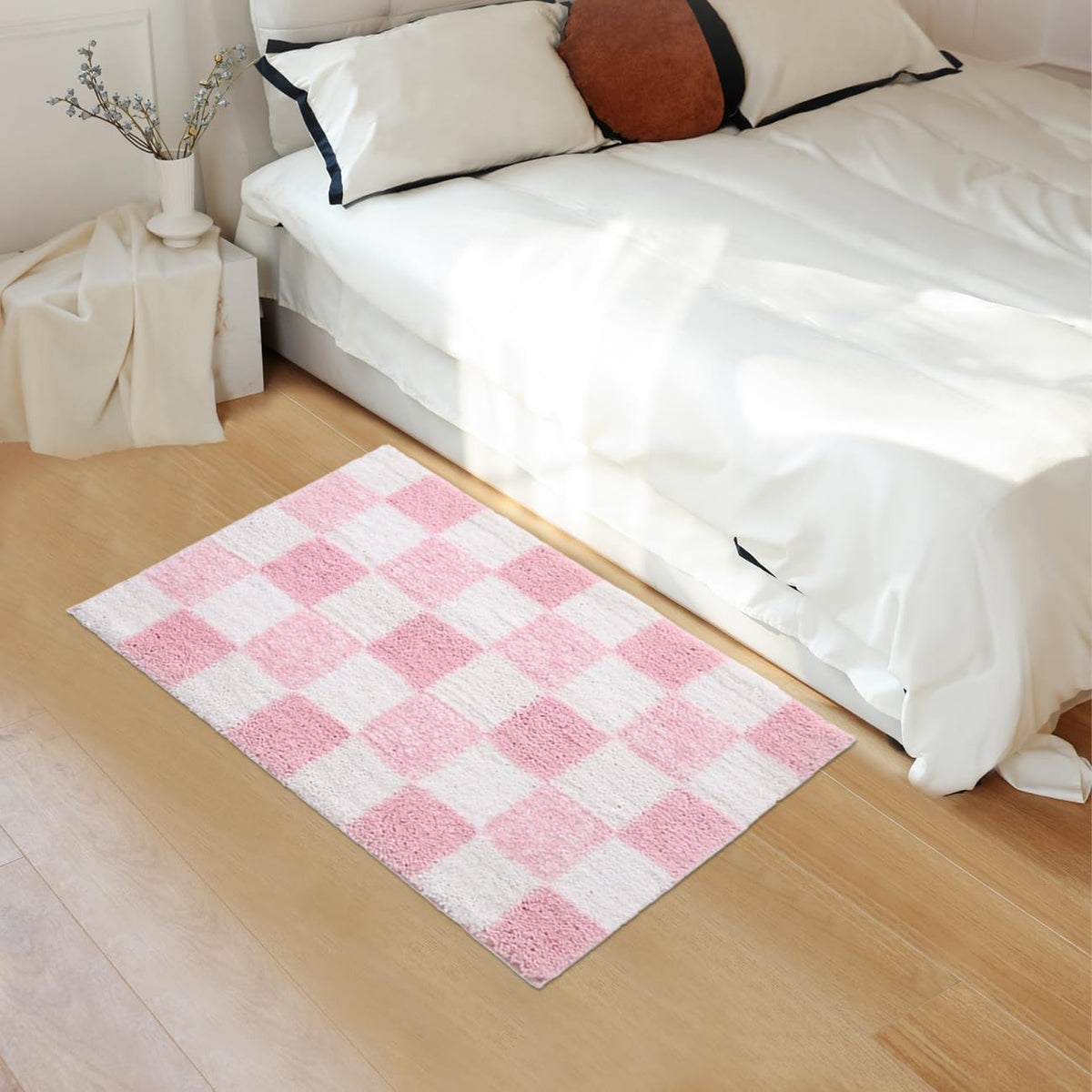 Checkered Bathroom Rugs Cute Bath Mats Non Slip Backing Shaggy Microfiber Bath Mat Water Absorbent Shower Rug Aesthetic Bathroom Rugs Funky Graphic Rug for Sink Bathtub (Pink,20" x 32")