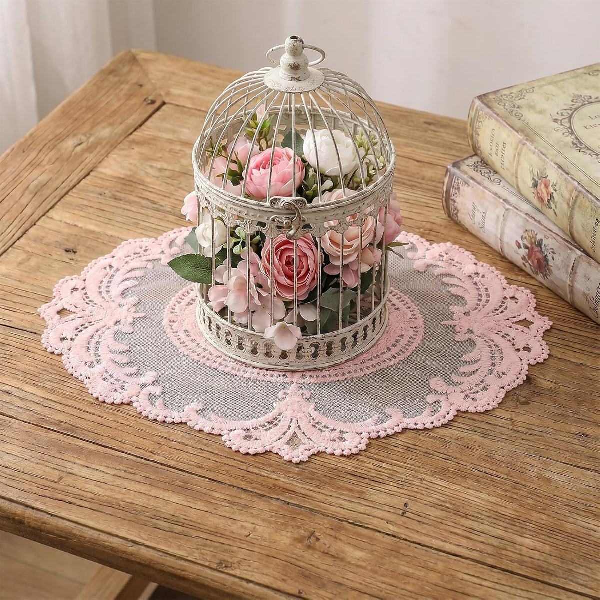 4Pcs Lace Doilies for Tables Retro French Style Lace Placemats