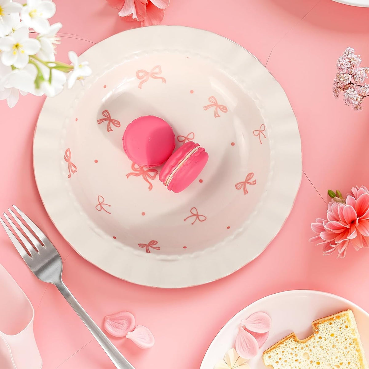 2 Pcs Pink Bow Ceramic Dish White Pink Bow Tie Dessert Plates Cute Coquette Salad Appetizer Plates for Holding Necklaces Earrings Bracelets Decorative Plate Home Restaurant Table Decor