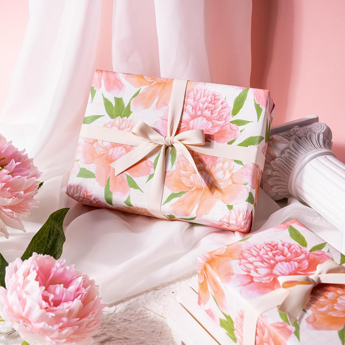 Floral Wrapping Paper Roll - Mini Roll - 17 Inch x 9.8 Feet - Peach Flower Wrapping Paper, Perfect for Girls Women Birthday, Wedding, Bridal Shower