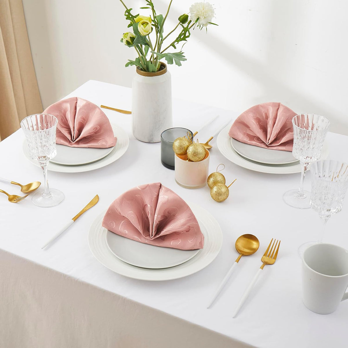 12 Pieces Scroll Damask Jacquard Satin Napkins Coral Gold Cloth Napkins 17 x 17 inch,Water Resistant Spillproof Dinner Napkins for Restaurant Weddings Party Dinner Decoration