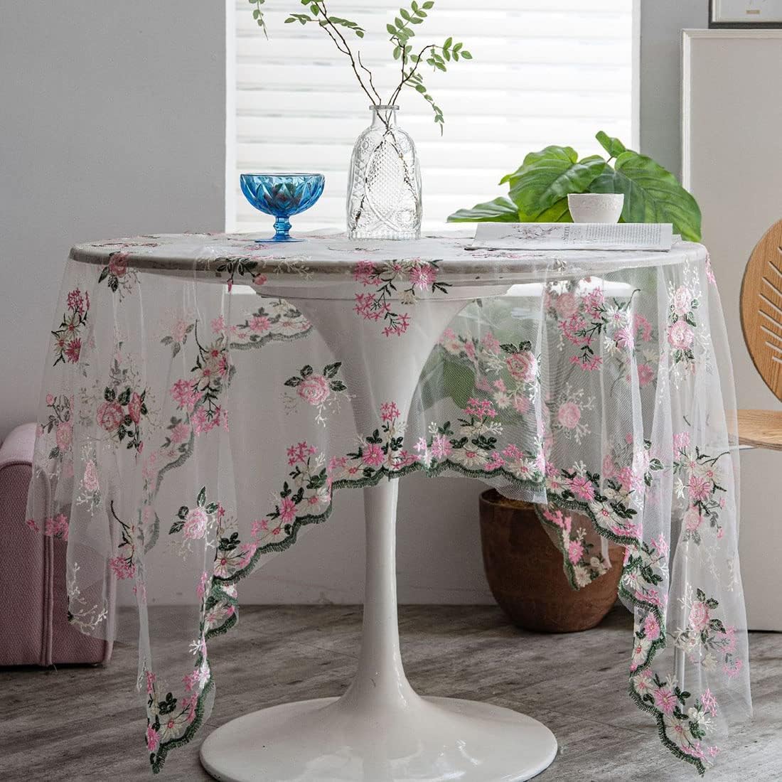 Elegant Lace Tablecloth Floral Embroidery Lace Table Cover Overlay for Party Wedding Kitchen Dining Home Decorations (Pink,51"x51")