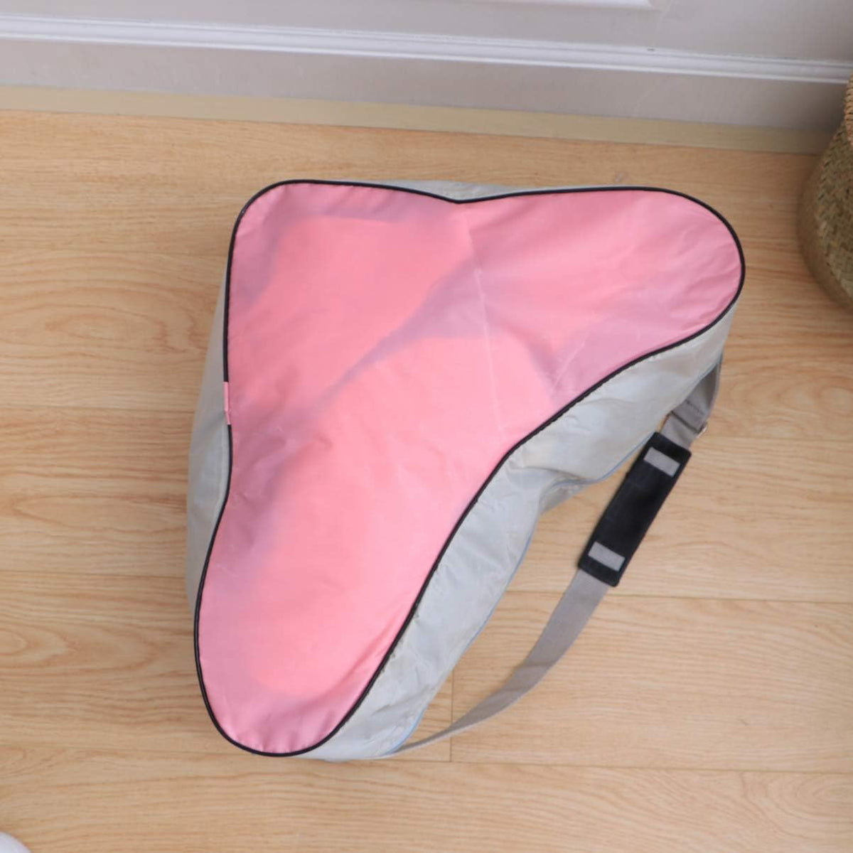 Roller Skate Bag Ice Skating Bag Triangular Tote Skating Triangle Adjustable Shoulder Strap for Roller Skates Inline for Women Girls (Pink)
