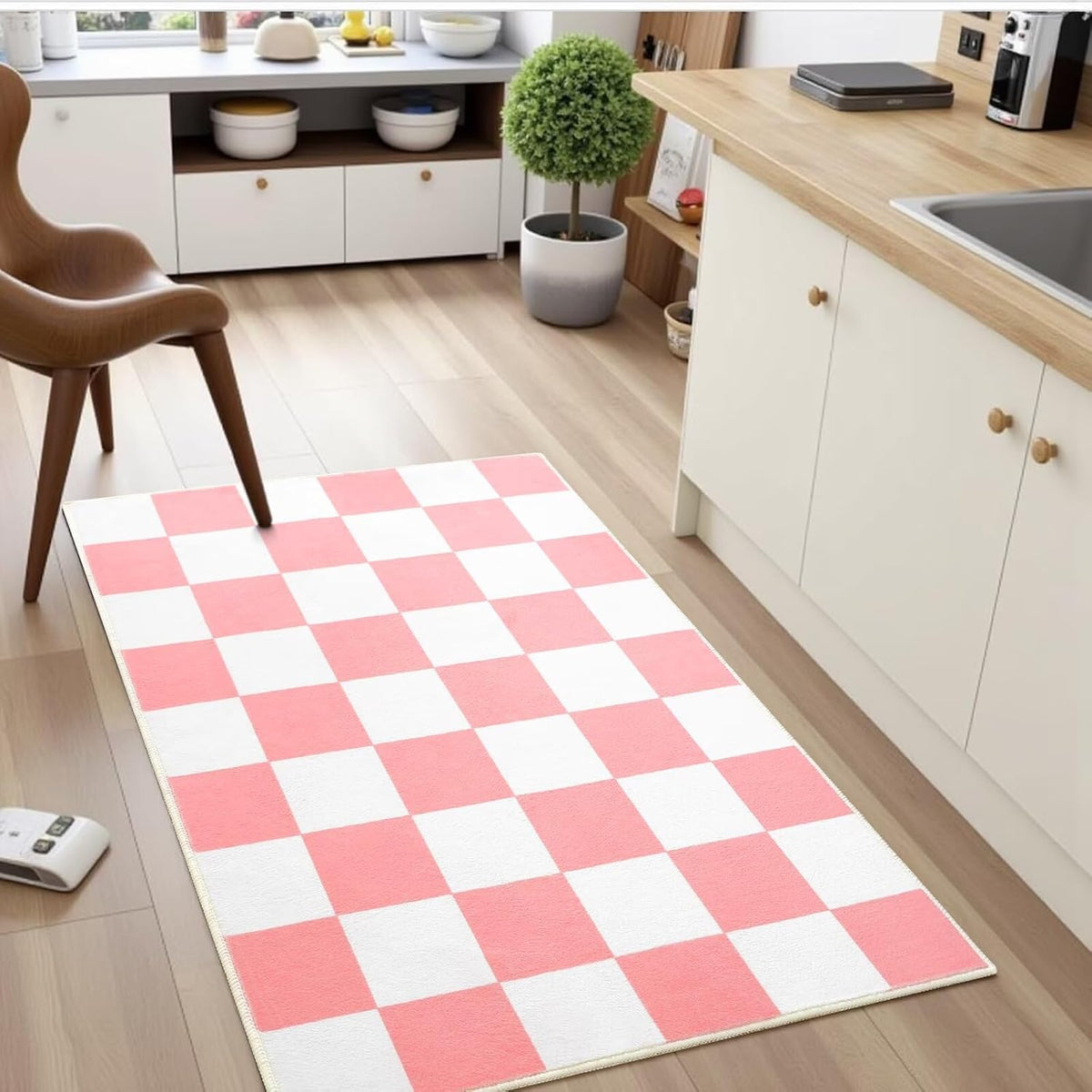 Terrug Pink and White Checkered Rug for Entryway, 2x3 Small Area Rugs
