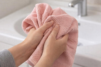 Light Pink Kitchen Hand Dish Towels: Oversized 28" x 18",100% Cotton Cloth Soft Cleaning Drying Absorbent Textured Design, Set of 3 Multipurpose for Everyday Use (Pink)