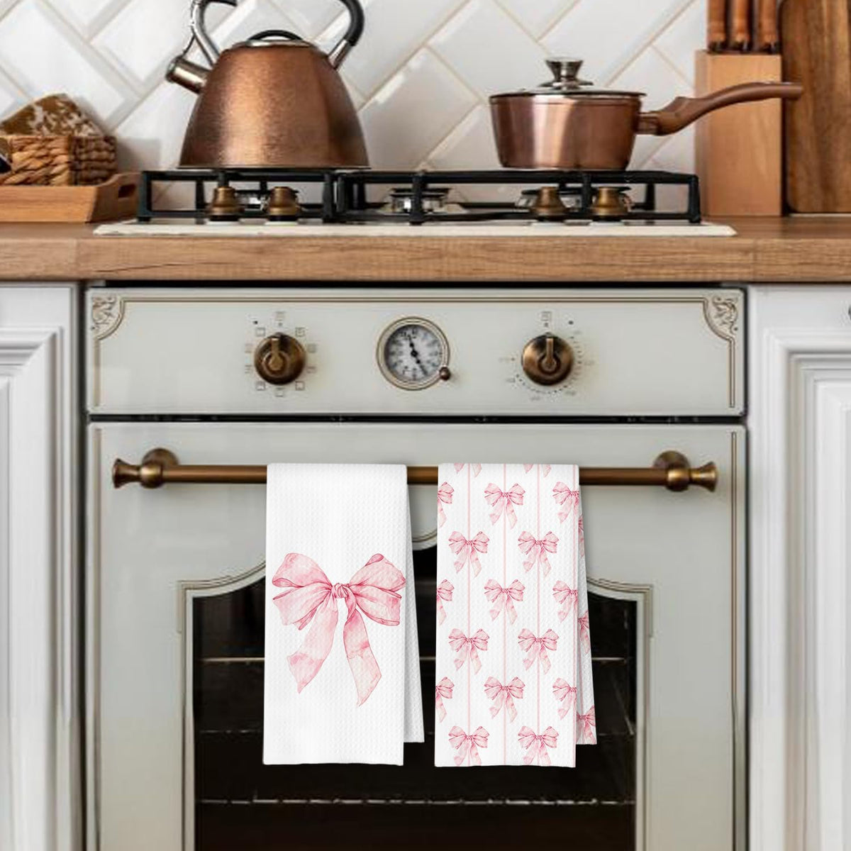 Pink Preppy Kitchen Towels Set of 2, Preppy Coquette Bow Hand Towels for Bathroom, Pink Dish Tea Towels for Kitchen Decor, Coquette Girly Bathroom Decor, 16x24 Inches
