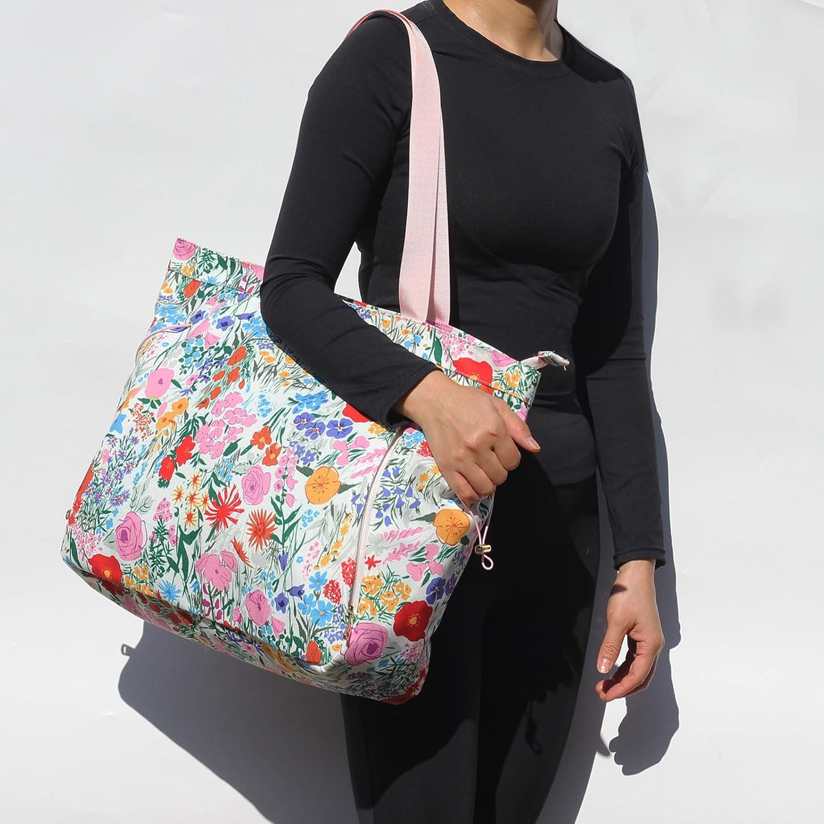 Yoga Tote Bag for Women Drawstring Canvas Shoulder Bags for Workout Travel Carryall Pilates Gym and Beach