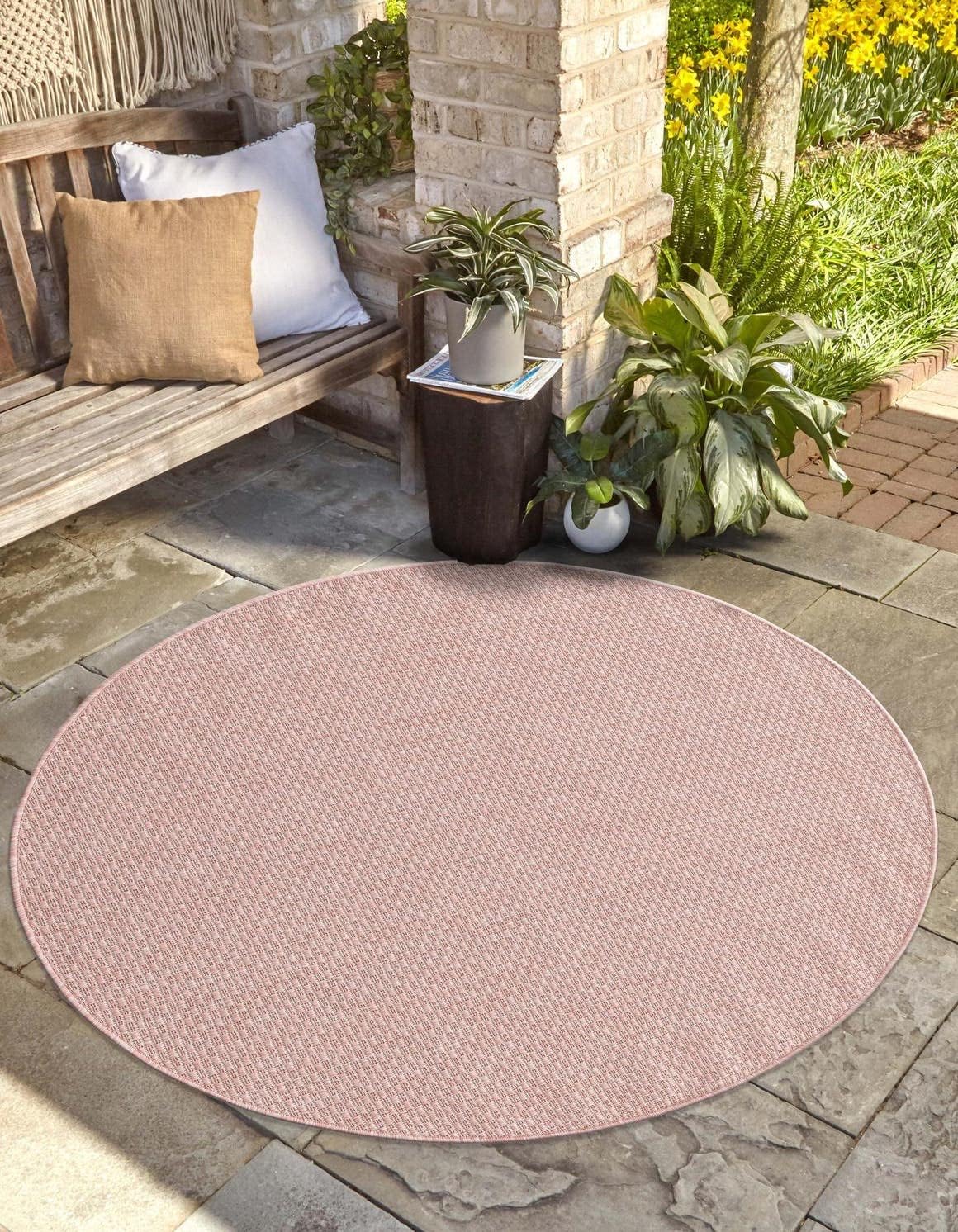 Collection Casual Transitional Solid Heathered Indoor/Outdoor Flatweave Area Rug (4' 1" Round, Whisper Pink/Ivory)