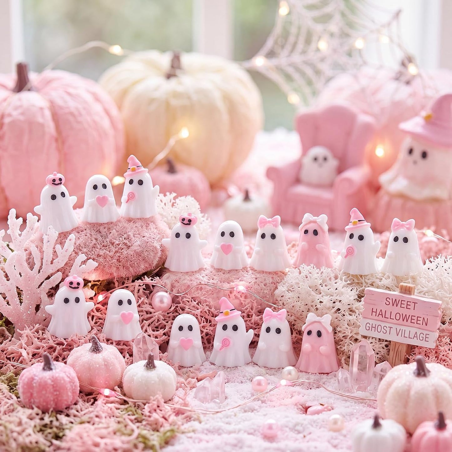 100 Pcs Halloween Ghosts Figurines Decor Mini Pink Resin Ghosts
