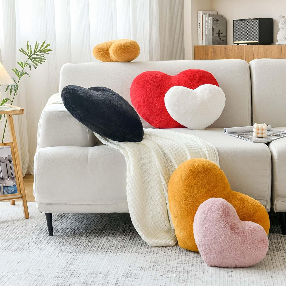 Dusty Pink Heart Pillows, Cute Heart Decorative Pillow, Heart Shaped Throw Pillows for Bed, Faux Rabbit Fur Plush Hoom Decor Pillow Cushion for Chair Sofa Living Room (Medium-15.7"x11.8")