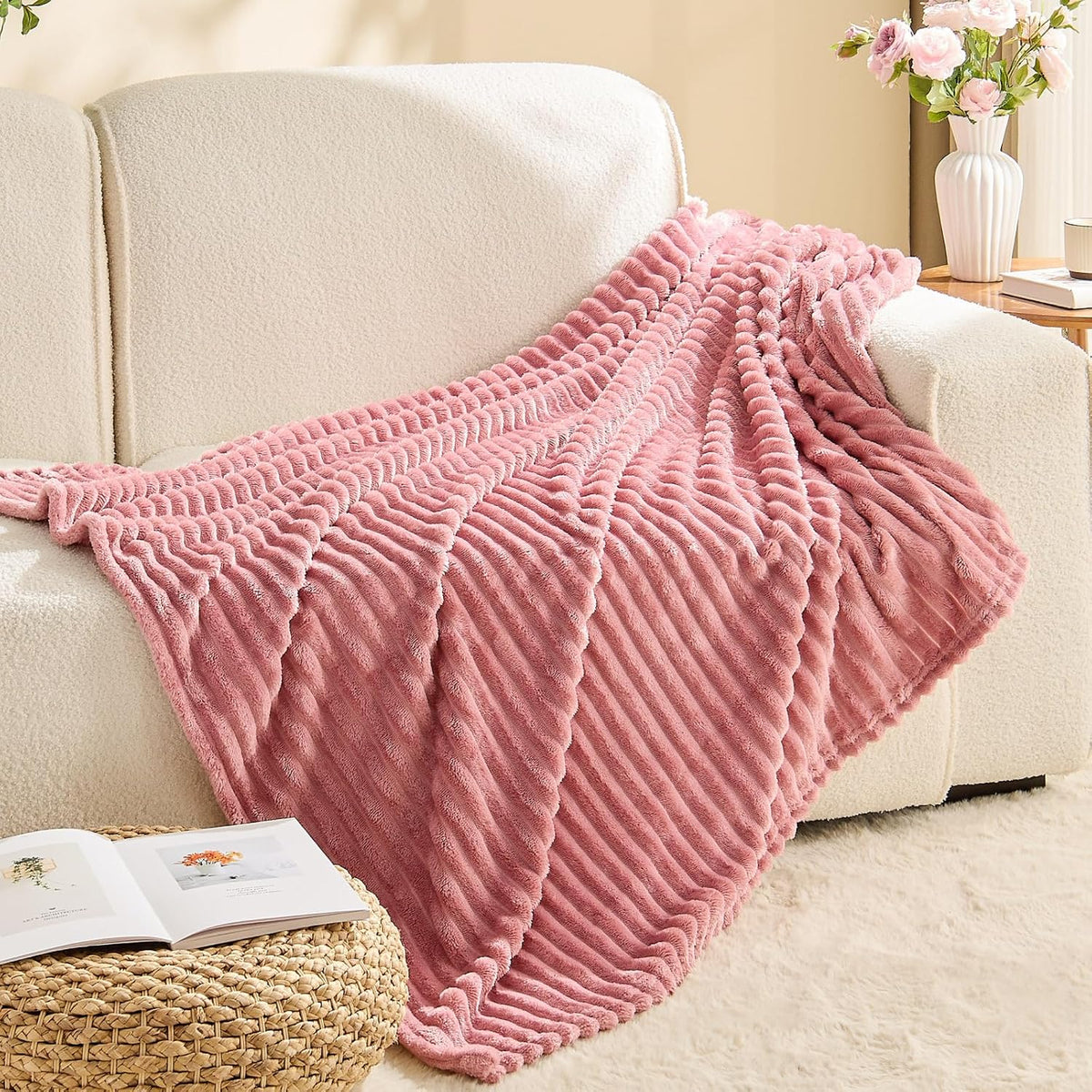 3D Ribbed Jacquard Pink Fleece Throw Blanket for Couch, 50x60 Inch