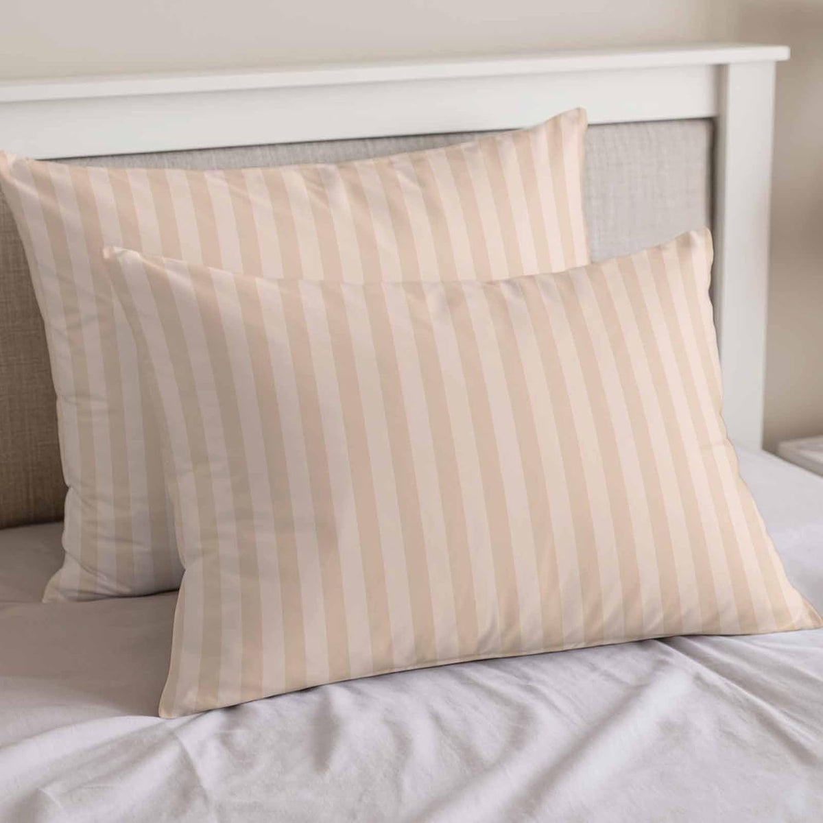 Peach Pink Stripes Duvet Cover Twin Size Bedding Set 4 Pieces, 1 Comforter/Quilt Cover and 2 Pillow Covers with Zipper Closure, 1 Bed Printed Flat Sheet Modern Vertical Lines Geometric Simple