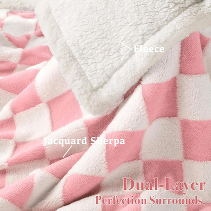 Checkered Dog Blanket, Pink Jacquard Sherpa Blankets for Small Dog and Cats, Cute Aesthetic Style Fluffy Fleece Pets Blanket for Couch Protection Washable, 25"x35"
