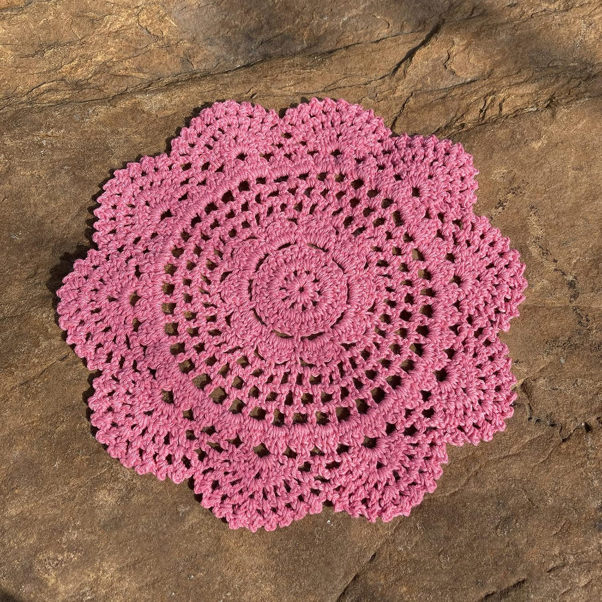 Round Crochet Lace Doily Floral Design Fabric Coasters Doilies Value Pack, 4pcs/Set Pink Lace Doilies