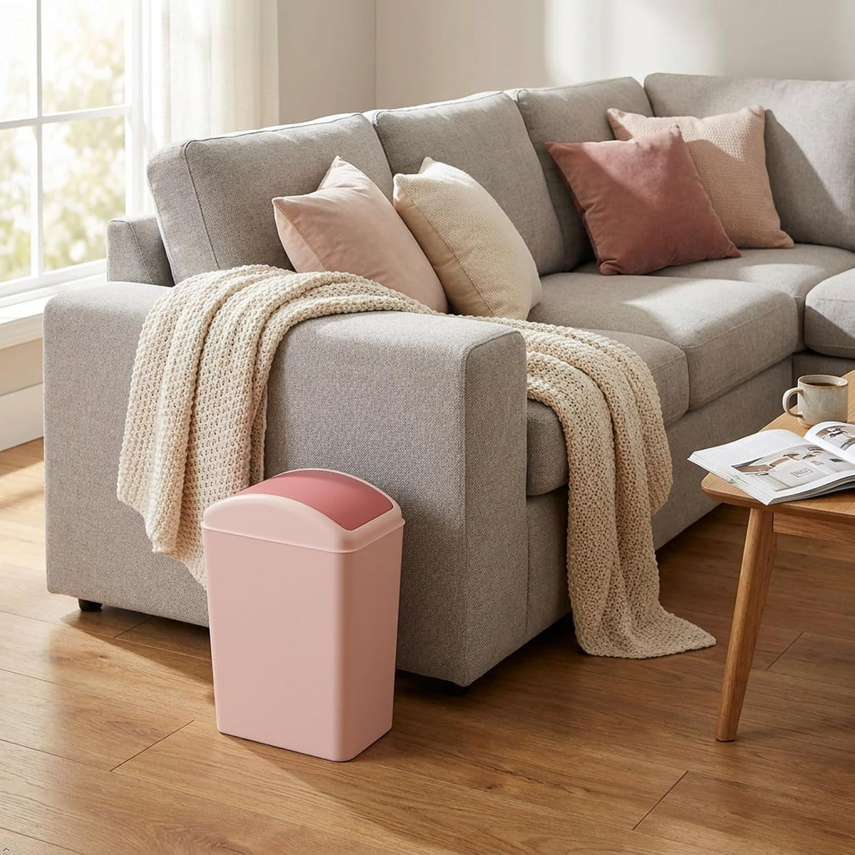 4.5 Gallon Trash Can with Swing-Top, Swing Lid Waste Can, Pink