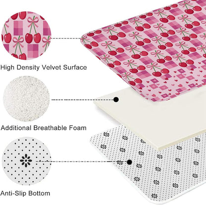Peach Cherries Pattern Quick Dry Bath Mat, Cute Geometric Hearts Absorbent Non Slip Shower Mat, Spring Decorative Flannel Washable Bath Rugs for Bathroom Toilet Restroom 20x32 Inch