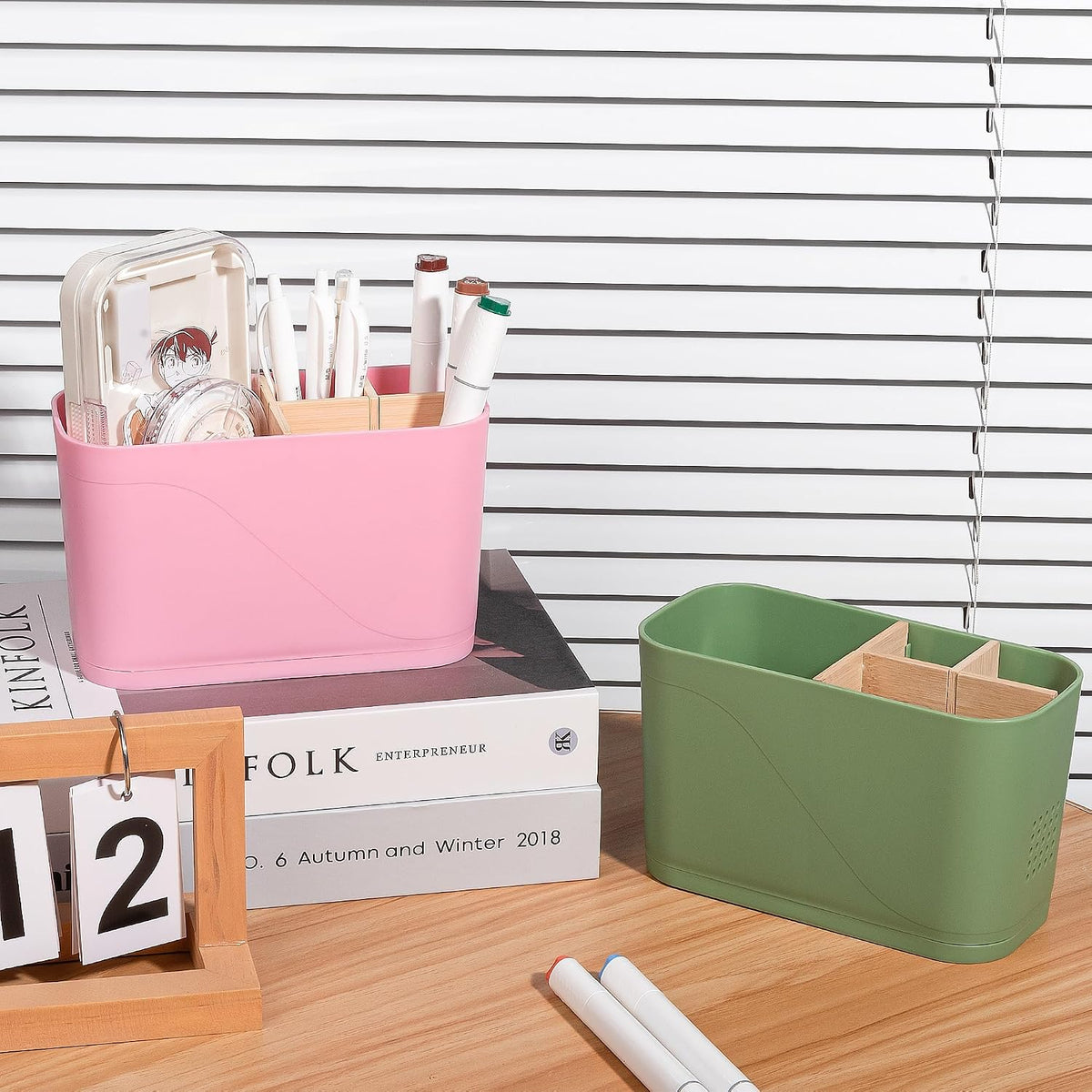 Toothbrush and Toothpaste Holder, 4 Slots, Pink