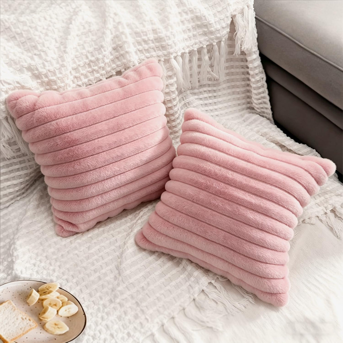 2 Pack 18x18 Pillow Cover Velvet Pillow Covers, Faux Fur Square Throw Pillow Covers for Living Room Decorations Throw Pillow Case, Throw Pillow Cover Cushion Cover for Home Sofa Bedroom Car, Pink