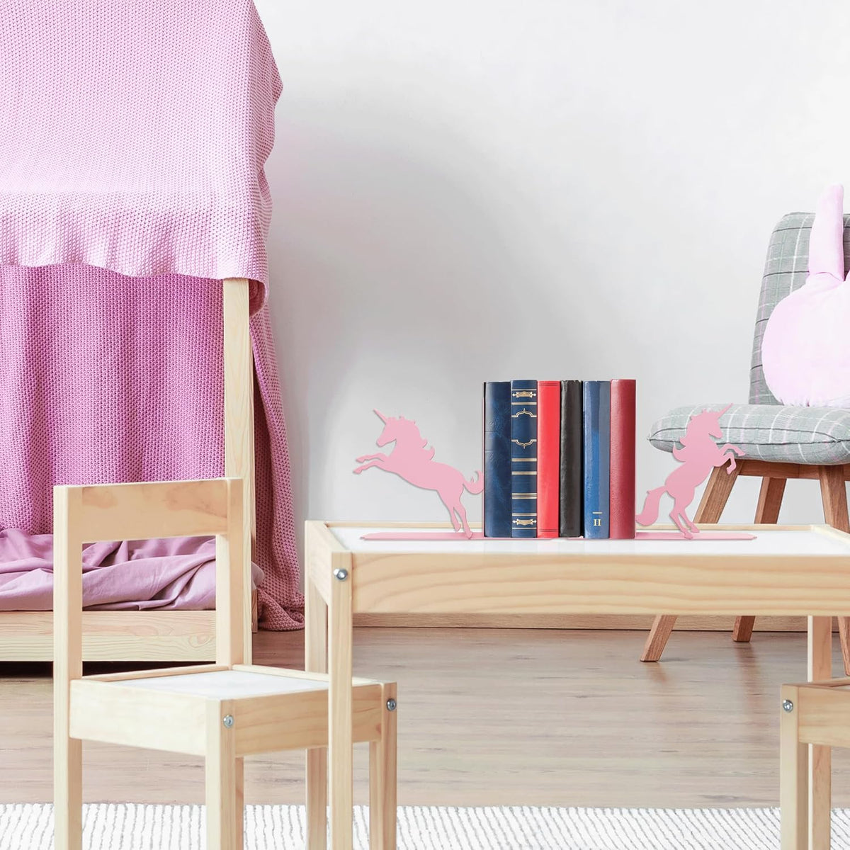 Unicorn Bookends for Kids - Pink Metal Bookshelf Decor, 8.27x1.18x5.98 Inch Children's Book Holders, Cute Unicorn Room Decor for Girls Bedrooms