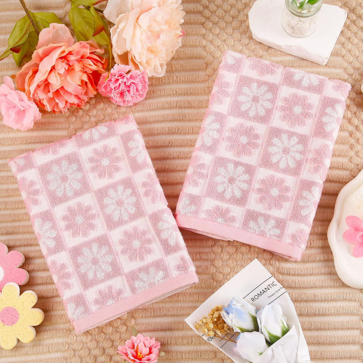 Hand Towels Pink Daisy Checkered Cute for Bathroom Bath Kitchen