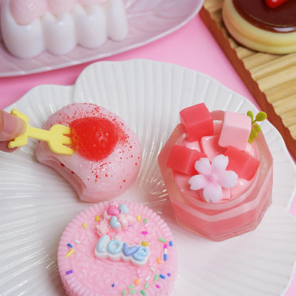5 Pcs Handmade Taba Squishies Toy, Ultra-Realistic Dessert Cookie Look Sticky Squishy Toys for Stress Relief Squishies Fidget Toys for Party Favors OPP Packaging