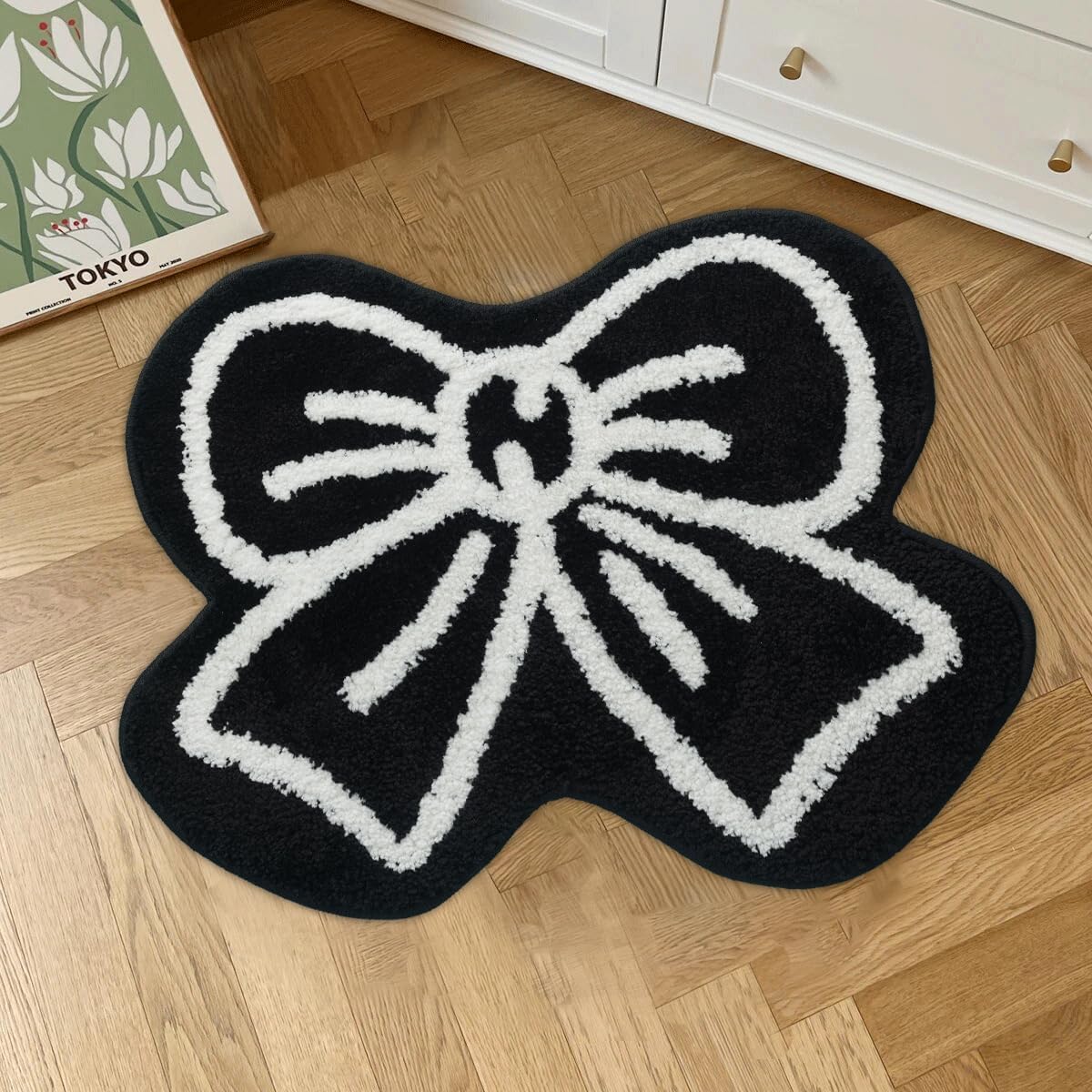 Black Bath Mat for Bathroom Non Slip, Cute Bathroom Rugs Coquette Bow Rug Plush Microfiber Bath Rug, Small Washable Absorbent Bath Mat for Bathtub Sink Girl's Bedside Preppy Decor 24"x20"