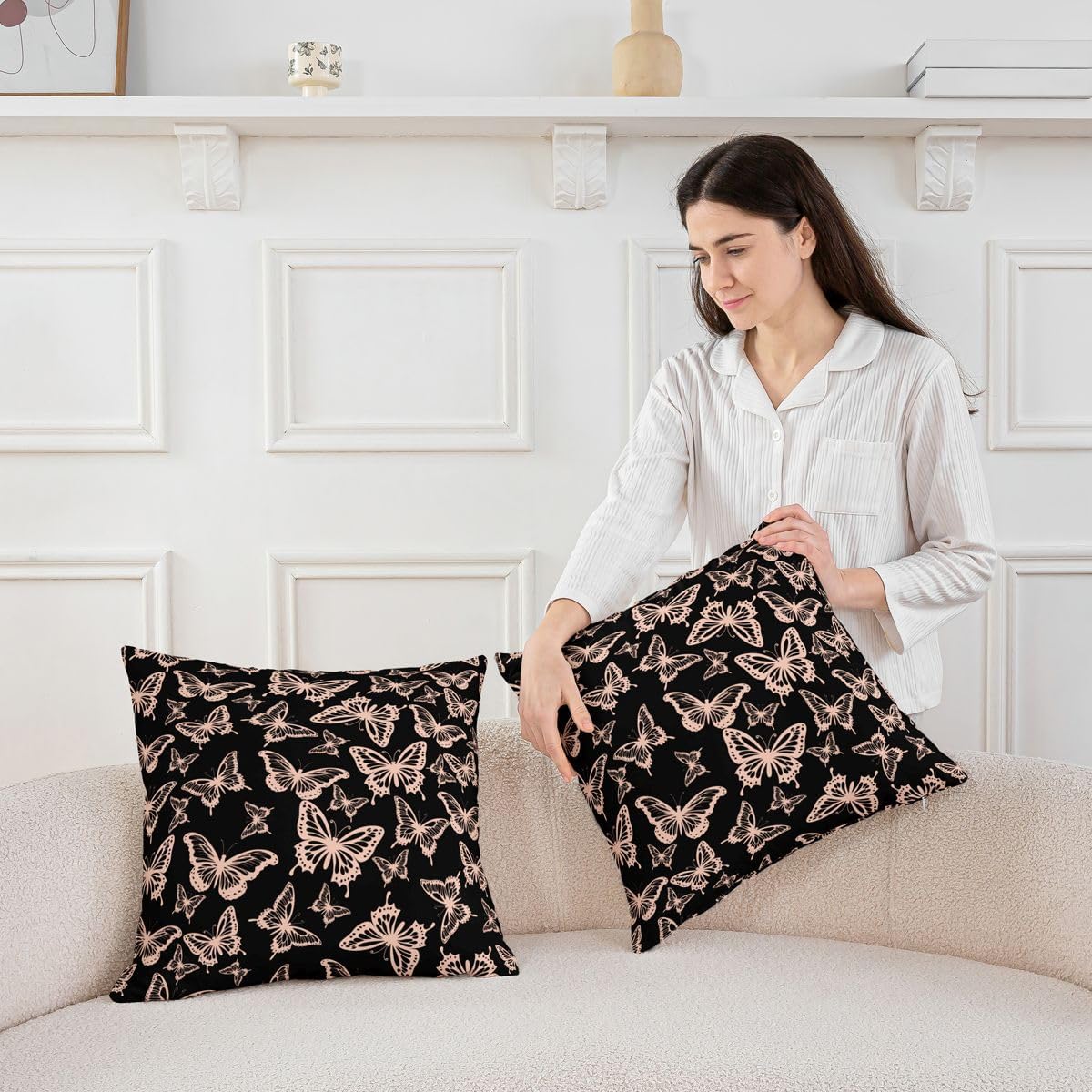 Girls Butterfly Throw Pillow Covers 1 pcs 22"x 22" Kids Light Pink Cushion Case for Sofa Couch Bed Chair Car, Beautiful Butterflies Pattern Decor Pillowcase Room Decor