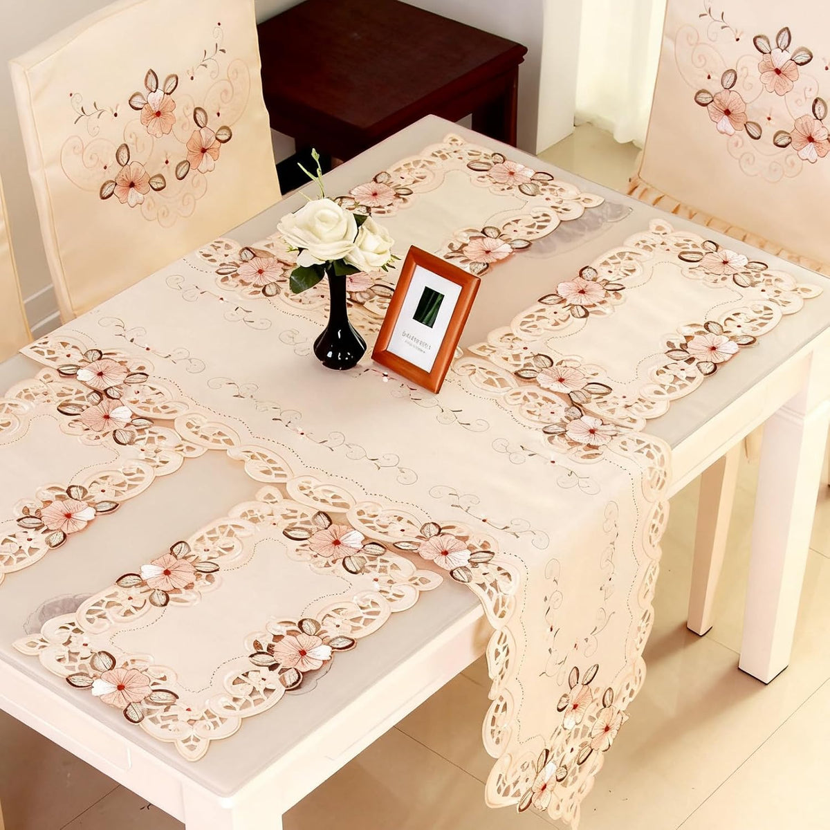 Embroidery Pink Flower Placemats Set of 4, 17" X 11" Rectangular Classic Lace Beige Lunchmat Place Mats Home Decoration Party Kitchen Dining Restaurant Table Mats