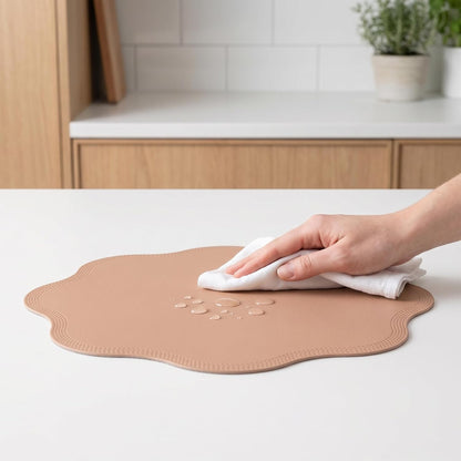 Placemat Set of 6 Faux Leather Placemats for Kitchen Dining Table Decor, Washable Table Placemats Wipeable Table Mat 15x15in Pink