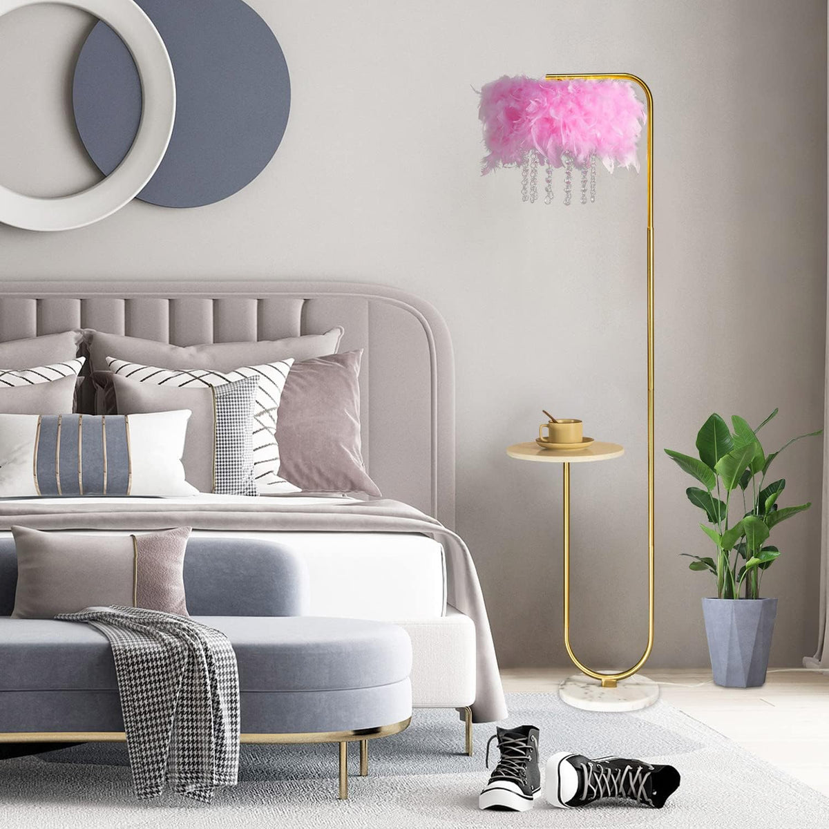 Unique Led Pink Feather Floor Lamp with Tray,Ostrich Feather Stand Lamp,Living Room Bedroom Office Shop Window Decoration Lamp,Foot Switch and Brass/Gold Finish Arc Floor Lamp