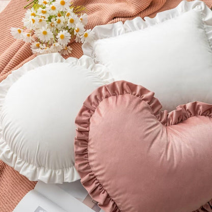Heart-Shaped Throw Pillow 20×16 Inch Velvet Ruffed Heart Pillow Home Decoration Pillows Cushion for Sofa Bed Chair Living Room Light Pink