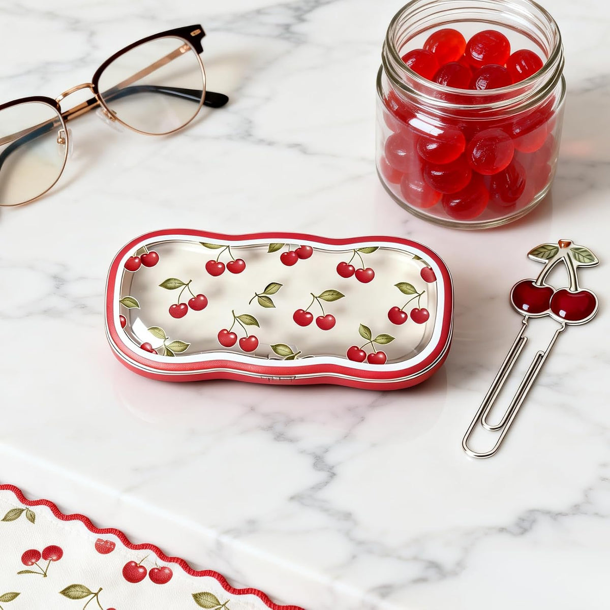 Glasses Case Hard Shell, Clear Eyeglass Case, Cute Holder for Sunglasses and Reading Glasses