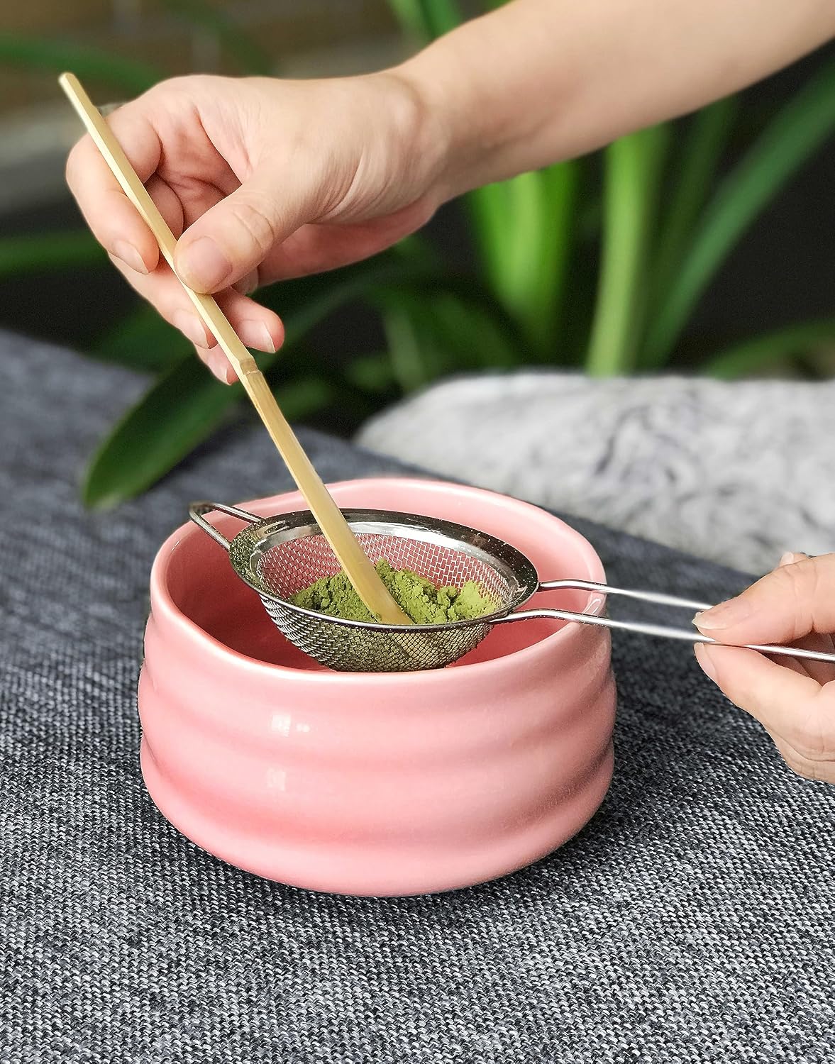 Ceramic Matcha Bowl Handmade Chawan 500ml (Pink)