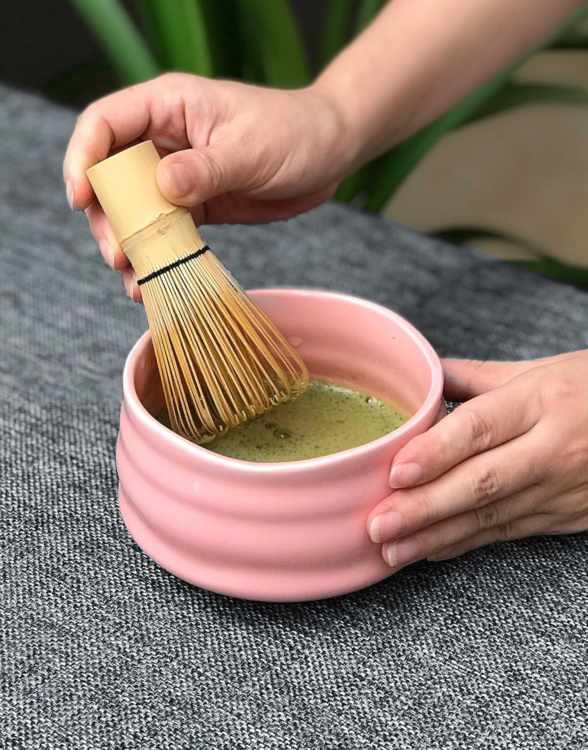 Ceramic Matcha Bowl Handmade Chawan 500ml (Pink)