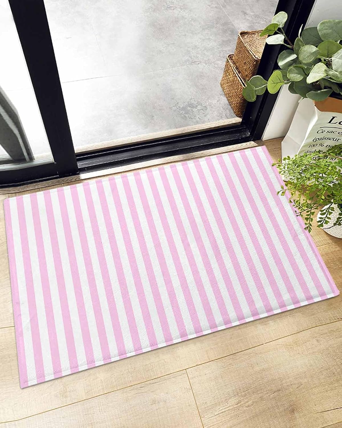 Bathroom Rug Bath Mat,Pink Stripes Minimalist Art Absorbent Non Slip Soft Microfiber Shaggy Plush Bath Rugs for Shower,Romantic Style 16"x24"