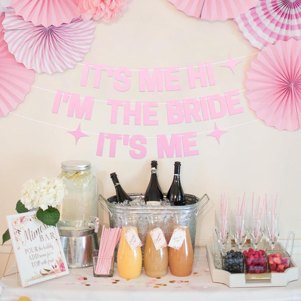 Pre-Strung It's Me Hi I'm The Bride It's Me Banner - Pearl Pink Banner
