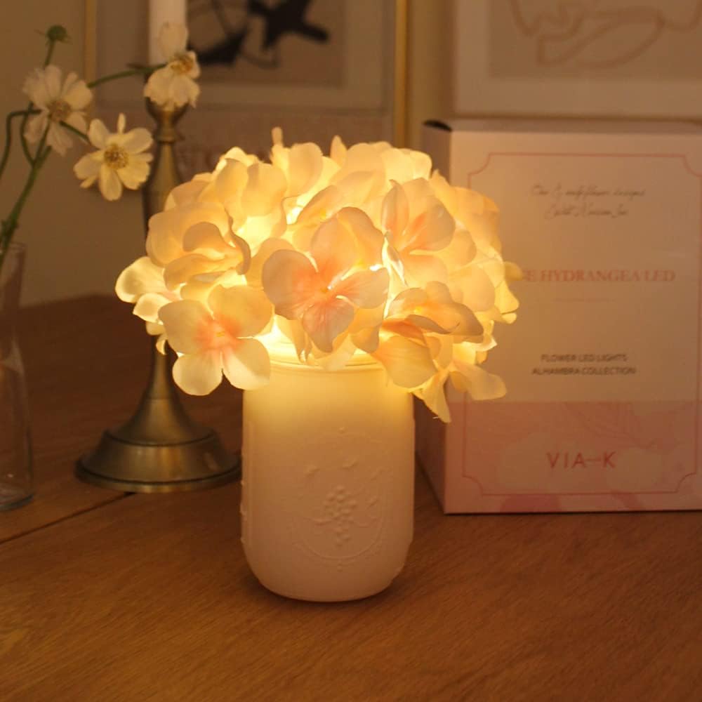 Hydrangea Mood Lamp, Cozy Aesthetic Flower Night Light for Bedroom & Desk, Calming Cordless LED Table Lamp, Battery Operated Floral Decor, Gift for Her, Pink