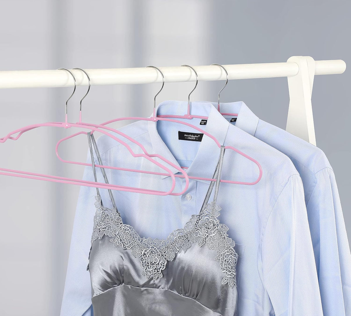 Non Slip Hanger 20 Pack, Metal Clothes Hangers Space Saving, Heavy Duty Rubber Coated Wire Hanger for Coat, Shirt, Dress, Pants-Pink, CT12P