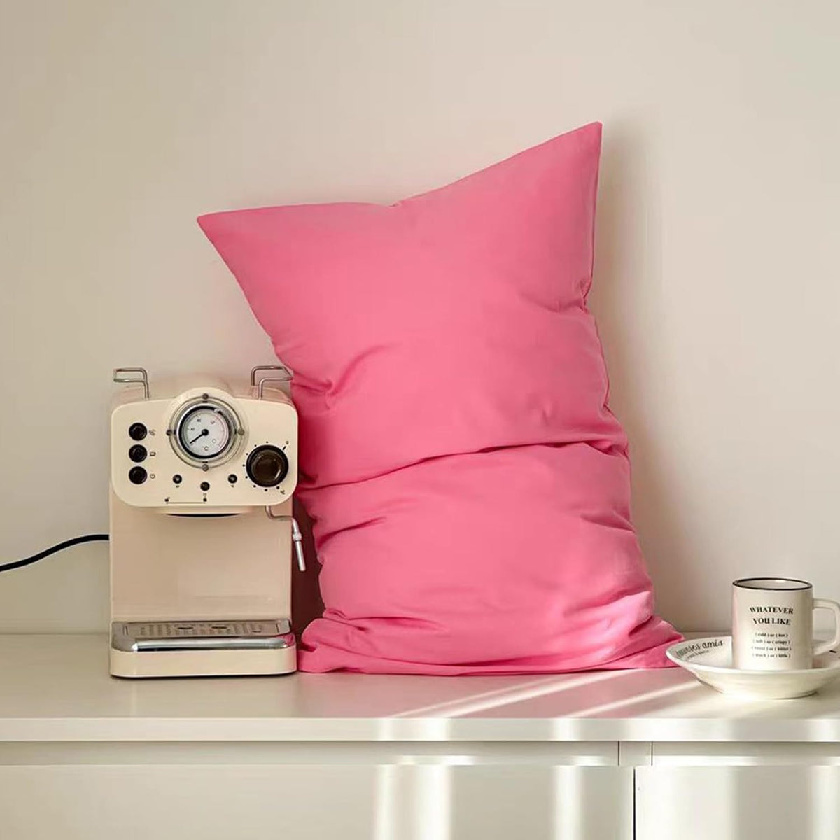 Premium Standard Pillowcases 4 Pack - Pink Queen - Ultra Soft 1800 Thread Count Microfiber- Double Brushed - Allergies Free - Wrinkle Resistant Pillowcase