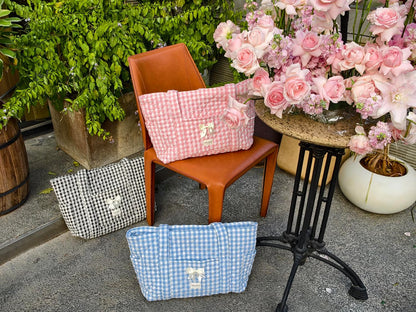 Quilted Tote Bag for Women, Quilted Floral Tote Bags with Zipper, Cute Bow Cotton Patchwork Shoulder bag for Daily