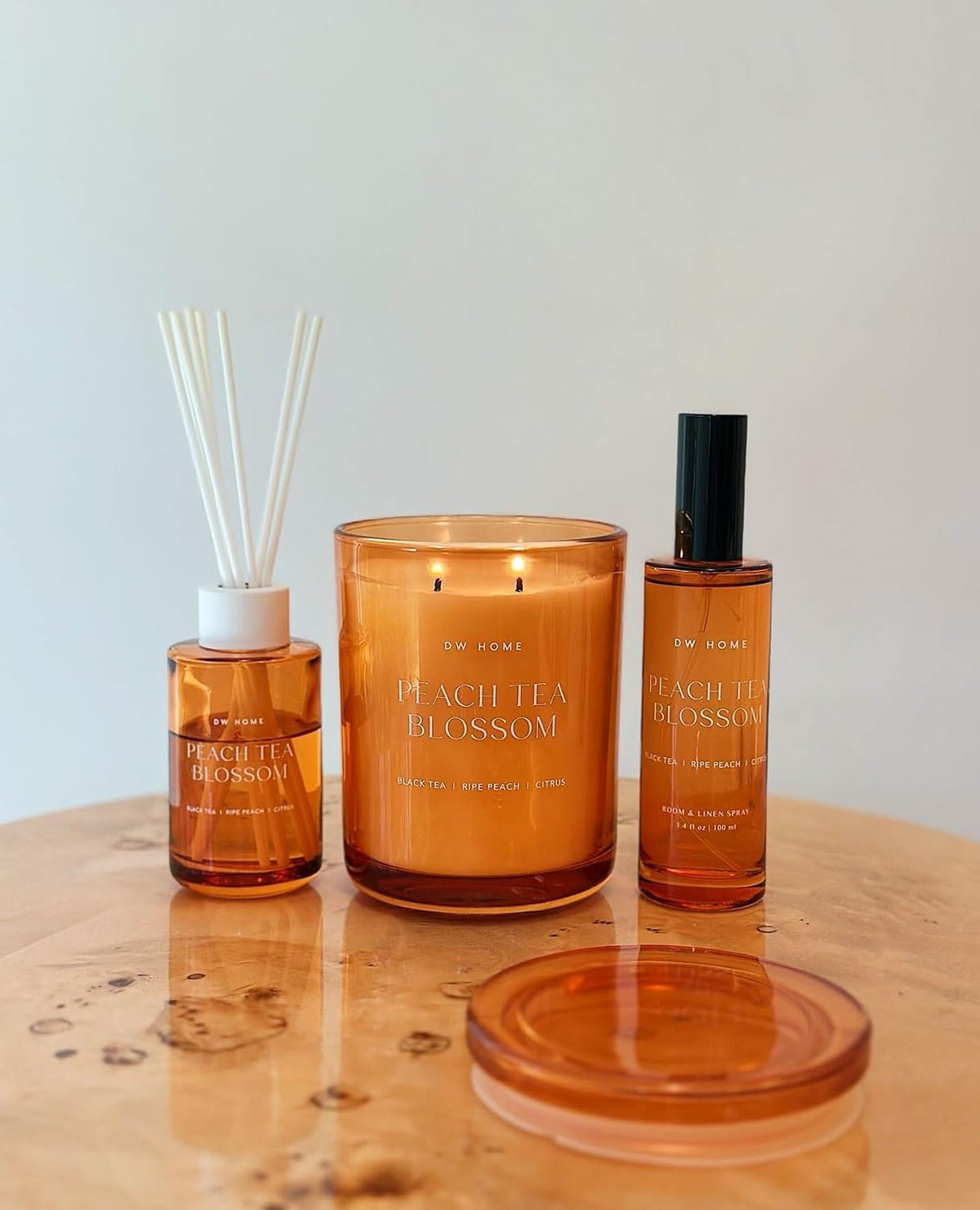 Peach Tea Blossom Scented Candles, 15 oz Double Wick Large Jar, Up to 56 Hour Burn Time, Strong Long Lasting Sweet Fruity Tea Fragrance, Gifts for Women & Men