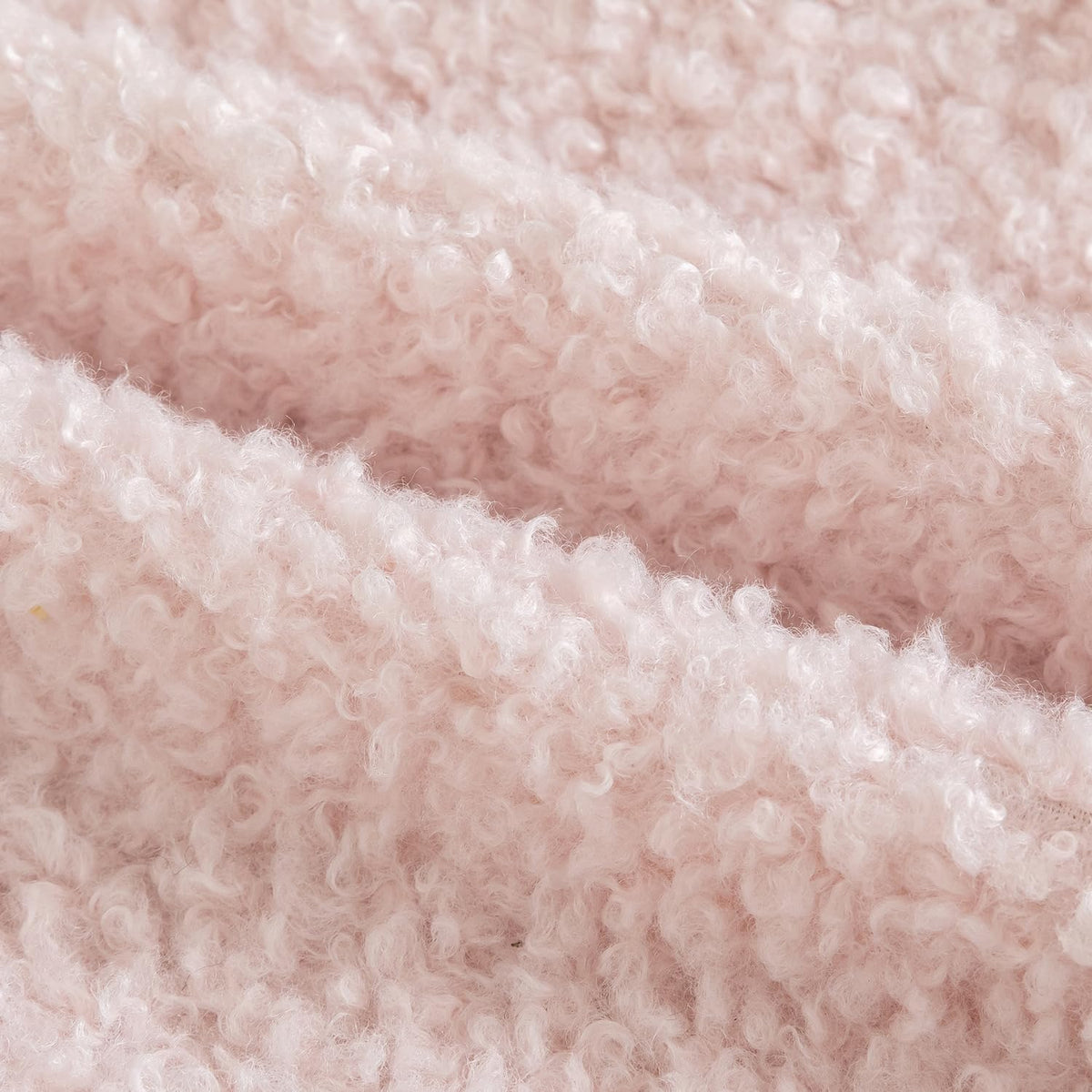 Pack of 2 Faux Fur Throw Pillow Covers Decorative Sherpa Boucle Pillow Covers Fuzzy Soft Pillowcases Sheepskin Fleece Cushion Case for Couch Sofa Bed Living Room 18x18 Inch Pink