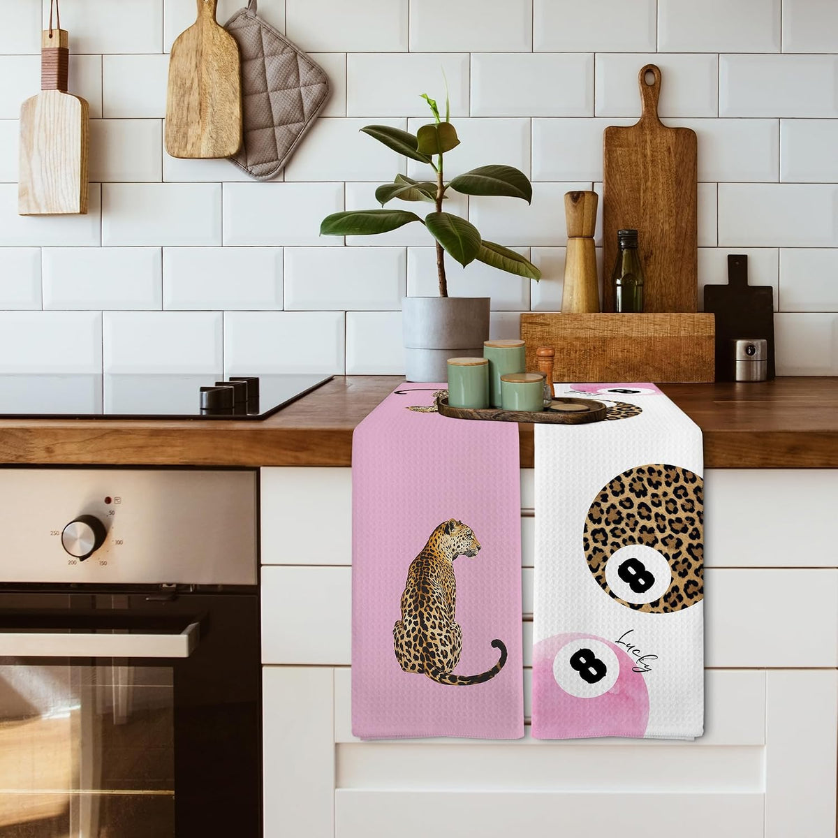 Trendy Leopard Cheetah Print Poker Lucky 8 Ball Bathroom Home Decor, Preppy Pink Leopard Decor Dish Hand Tea Towels for Bathroom Sets of 4, Cheetah Kitchen Towels and Dishcloths, 16x24 Inch